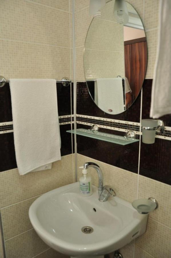 Unside Apart Otel Esterno foto